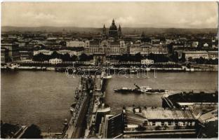 1930 Budapest, Lánchíd, gőzhajó megdöntött kéménnyel (EK)