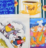 Szalvétagyűjtemény, régi és modern szalvétákkal, kisebb-nagyobb méretben