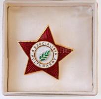 ~1970. "A Szocialista Kultúráért" zománcozott fém kitüntetés tokban T:1-