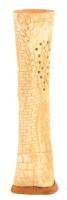 Figurális faragott csont szobor fa alapon 20 cm