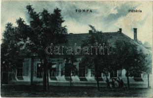Tompa, Plébánia (Rb)