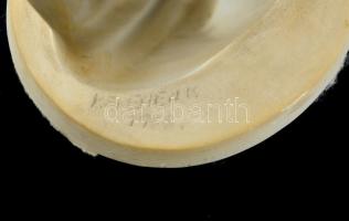 Kelemen K. jelzéssel: Álló alak, Biszkvit kerámia. 44 cm