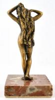 Női akt. Bronz figura márvány talapzaton. 18 cm