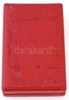 1957. "Szolgálati Érdemérem" mellszalagon, miniatűrrel, eredeti tokban T:2- Hungary 1957. ...