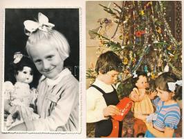 15 db főleg MODERN motívum képeslap és fotó: gyerekek és játékok / 15 mostly modern motive postcards...