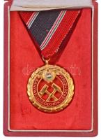 1956. Bányász Szolgálati Érdemérem arany fokozata aranyozott, zománcozott Br kitüntetés dísztokban T:2  NMK.: 669.