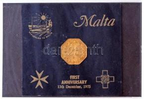 Málta 1975. 25c Első évforduló lezárt műanyag tokban T:1- Malta 1975. 25 cents First anniversary in a closed plastic case C:AU