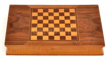 Fa sakk és dáma készlet. Lakkozott fa. 26x30 cm