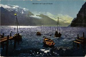 Lago di Garda, Burrasca / boats (worn corners)