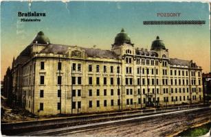 Pozsony, Pressburg, Bratislava; Cs. és kir. hadtestparancsnokság / Ministersivo / K.u.K. Army Headquarters (szakadás / tear)
