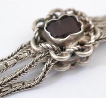 Ezüst(Ag) óralánc, virágos-köves díszítéssel, jelzett, h: 32 cm, nettó: 32,1 g