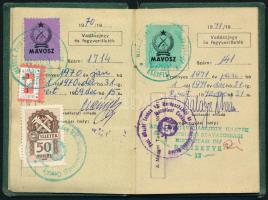 1960 MAVOSZ vadászigazolvány sok tagsági bélyeggel