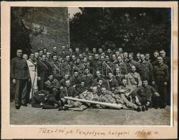 1943 Tűzoltó parancsnoki (pk.) tanfolyam hallgatói tablófotó, 1943. VIII. 10., 23x17 cm