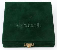 ~1930-1940. "KAC (Kispesti Athletikai Club) 1909" zománcozott autó-motorsport jármű jelvén...