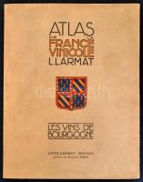 Atlas de la France Vinicole L. Larmat. Les vins de Bourgogne. Párizs, 1953, Larmat. Francia nyelven. Kiadói papírkötés, enyhén kopott borítóval. Több, részben kihajtható színes térképpel a Bourgogni borvidékről, feket-fehér képekkel és ábrákkal gazdagon illusztrált.