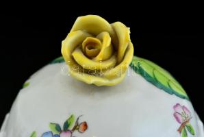 Herendi Eton mintás porcelán mokkás készlet. Kézzel festett, jelzett, apró kopásokkal. 5 db csésze é...