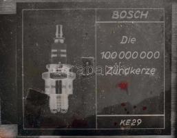 cca 1948 Motorok és motorosok, Fekete György (1904-1990) budapesti fényképész reklámgrafikái és felv...