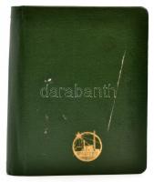 cca 1955 Üzemcsarnok építése, 24 db vintage fotó, leporellós fotóalbumba beragasztva, 11,7x8,7 cm