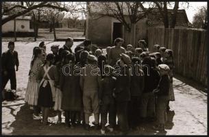 1950 Miske (Bács-Kiskun megye), fotóriport a tisztasági hétről, Kotnyek Antal (1921-1990) budapesti ...
