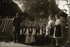 cca 1940 és 1944 között készült katonai fotók (10 db) és negatívok (10 db) Badár Balázs mezőtúri faz...