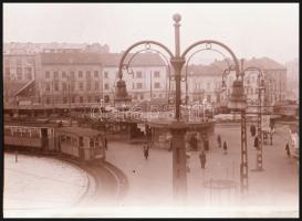 cca 1948 Budapest, Széll Kálmán tér villamossal, Kotnyek Antal (1921-1990) budapesti fotóriporter ha...