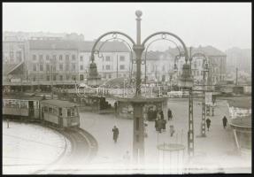 cca 1948 Budapest, Széll Kálmán tér villamossal, Kotnyek Antal (1921-1990) budapesti fotóriporter ha...