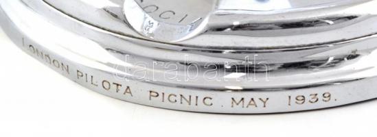 1939 The Automobile Association - London Pilota Picnic krómozott, feliratozott fém hamutál.  / Chrom...