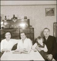 cca 1960 Mezőtúri gazdálkodó családokról készült felvételek, Tiszavölgyi József (1909-?) budapesti f...