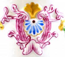 Herendi dombornyomott váza, Kézzel festett, jelzett, kis kopással. m: 20 cm