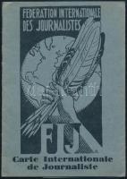 cca 1927-45 3 db újságíró igazolvány, kiállítva Bagyó János újságíró részére: 1 db 1933 Carte Intern...