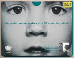 Portugália 1999. 1 - 200E (7xklf) + 1999. 100E UNICEF + 200E UNICEF forgalmi szett és emlékkiadások karton dísztokban T:1 Portugal 1999. 1 - 200 Esucodos (7xdiff) + 1999. 100 Escudos UNICEF + 200 Escudos UNICEF coin set and commemorative issues in cardboard display C:UNC