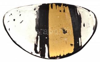 Gorka Lívia (1925-2011): Tálka, festett, mázas kerámia, jelzett, apró lepattanással, 18×13 cm