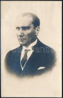 cca 1930 Mustafa Kemal Atatürk (1881-1938) pasa, katona és államférfi, fotó, 13,5×8,5 cm