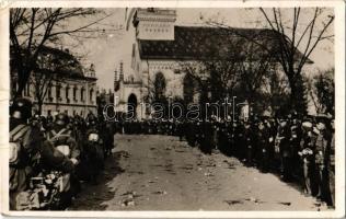 1938 Losonc, Lucenec; bevonulás / entry of the Hungarian troops + 1938 Losonc visszatért So. Stpl