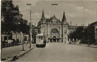 Pécs, indóház, vasútállomás, villamos, lovaskocsik. Karpf Berta kiadása (ragasztónyom / glue marks)