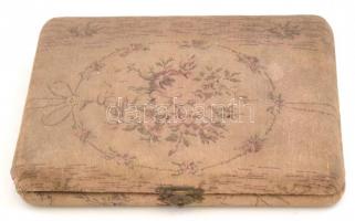 XX. sz eleje: manikűr készlet. Ezüstözött alpakka, hiányos, díszdobozban