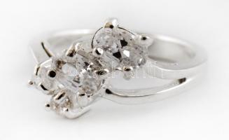 Ezüst(Ag) négyköves gyűrű, jelzett, méret: 55, bruttó: 4,3 g