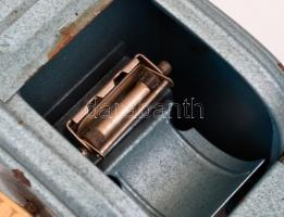 Retró diavetítő, jelzett, állítható lencsével, működőképes állapotban