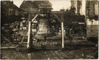 1917 Gasalarmglocke. Friede sei Dein Erst Geläute! / Osztrák-magyar gázriasztó vészharang / WWI K.u.K. (Austro-Hungarian) gas alarm bell. photo (EB)