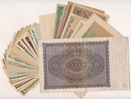 Németország / Weimari Köztársaság 1919-1929. 42db-os vegyes bankjegy tétel T:III-IV 
Germany / Weim...