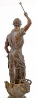 Jelzés nélkül: Kovácsmester szobra. Sérült a munkadarab. Bronz, kissé sérült kő talapzaton. 72 cm