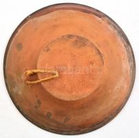 XIX. sz. vége-XX. sz eleje: 4 db tányér. Mázas cserép, fajansz. Kézzel festett, kopott. d: 20-22 cm