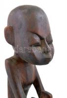 Afrikai faragott fa szobor. Repedéssel. 48 cm