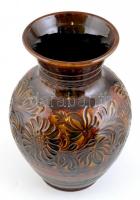 Nagyméretű hódmezővásárhelyi népies váza florális díszítéssel, festett kerámia, jelzett, alján apró ...