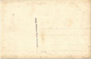 Davos, Schatzalp Bobbahn. Betreten verboten. Lebensgefahr! / "Do not enter. Risk of death!"...