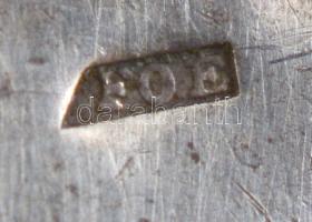 Ezüst (Ag) strasszokkal díszített kereszt alakú medál, jelzett,2x1,2 cm, bruttó: 1,2 gr