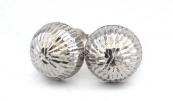 Ezüst(Ag) félgömb fülbevalópár, jelzett, d: 1 cm, nettó: 1,9 g