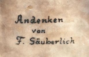 Ezüstözött, feliratozott fém italos palack, kulcs nélkül, jelzett, kis horpadásokkal, m: 21×12 cm