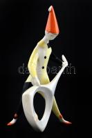 Aquincumi zenélő bohóc, kézzel festett, jelzett, apró kopásnyomokkal, m: 20,5 cm