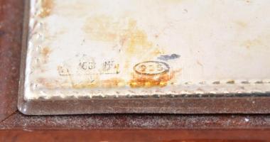 Ezüst tetejű, jelzett, rózsafa gyökér furnéros ékszer doboz. 11x10 cm